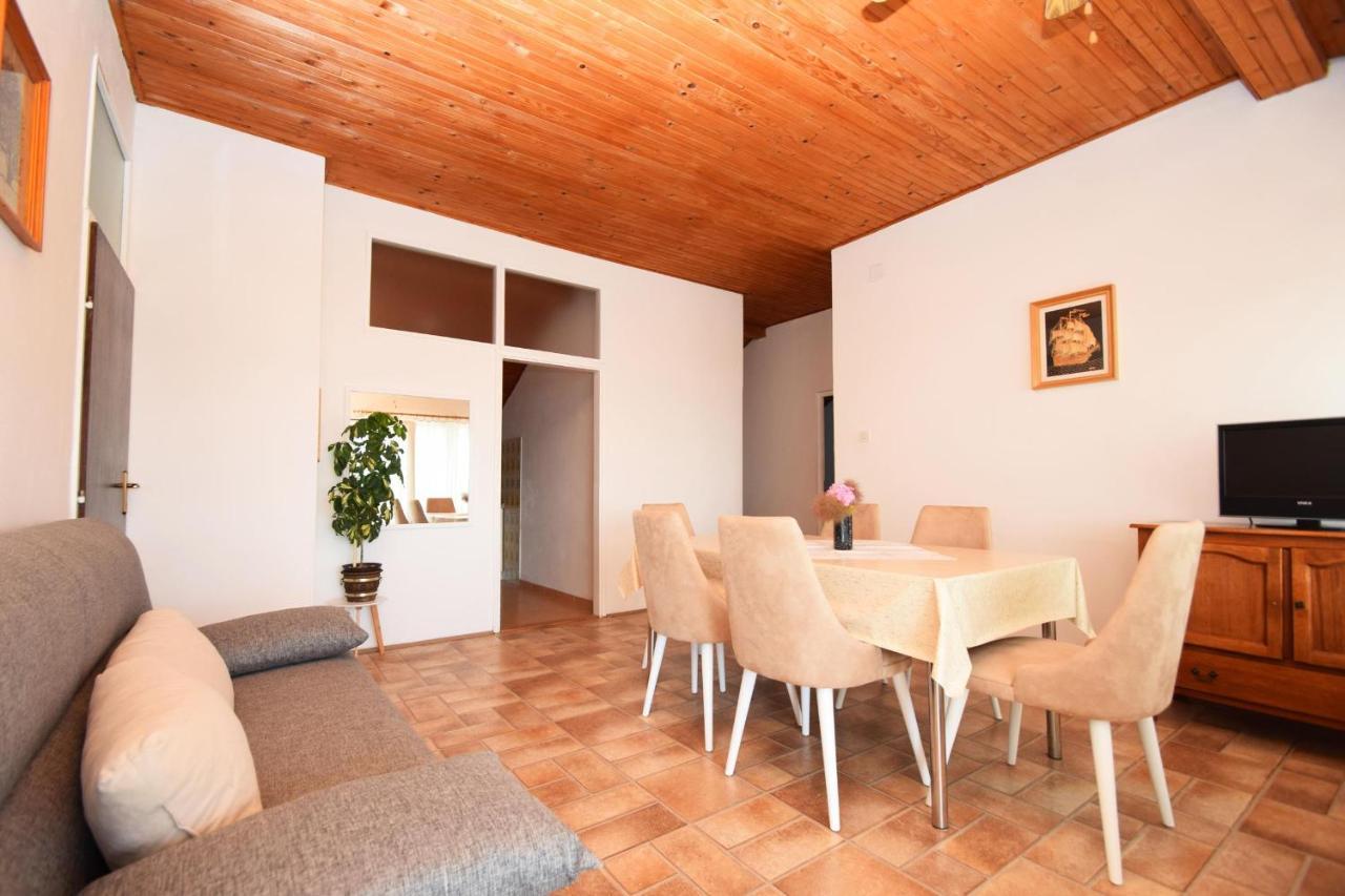 Apartment Skeva Stari Grad Kültér fotó